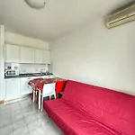 Grazioso N 76 A 100mt Dal Mare דירה